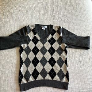 Like New Wendy B grey/black/white argyle vneck cashmere sweater
